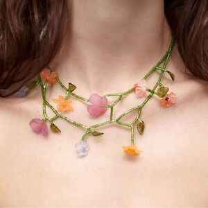Zara floral  necklace  M265